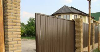 Купить откатные ворота из профнастила Краснокаменск, цена от 1771 руб.