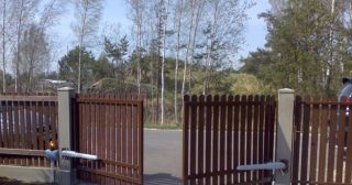 Купить распашные ворота из штакетника Краснокаменск, цена от 2761 руб.
